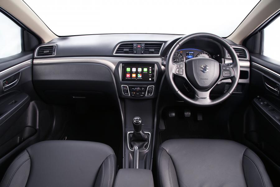Торпедо Suzuki Ciaz 2019 года  (ZA) (фото 4 из 40)